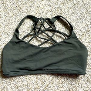 Lululemon Free to Be bra, size 8